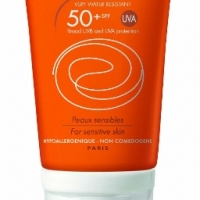 avene-solari-crema-spf50-colorata