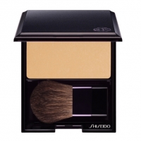 Shiseido Luminixing satin face color BE206 euro 40